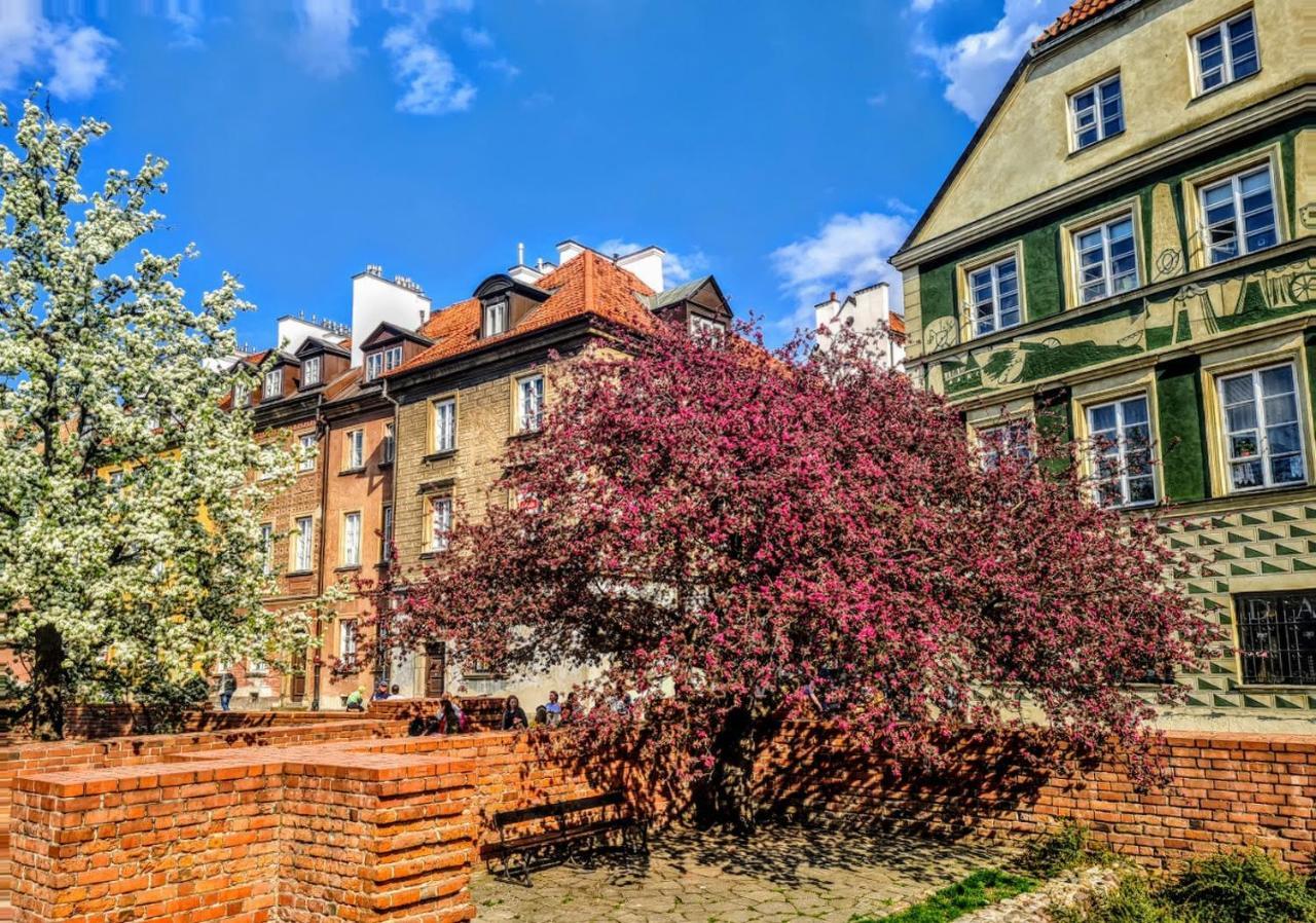 Atmospheric Apartment Next To Warsaw Old Town Square By Noclegi Renters Exterior photo